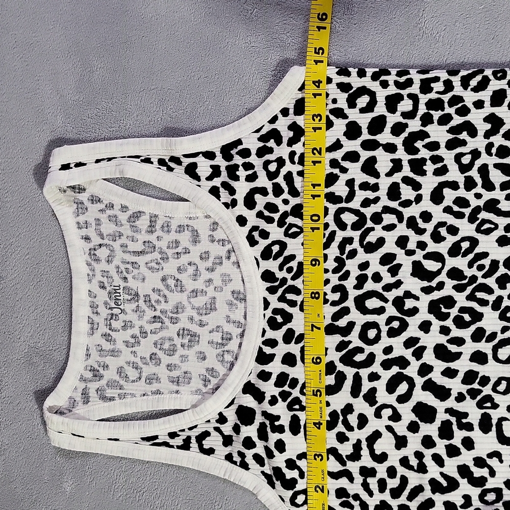 NWOT Jenni Tank Top ~ Snow Leopard 🐆 - Picture 5 of 7